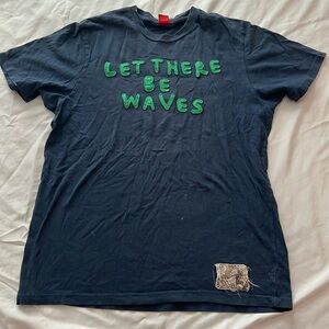 Hollister tshirt